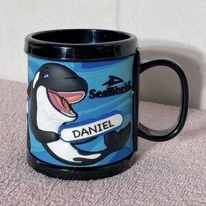 Vintage Blue Sea World Shamu Orca Mug “Daniel”